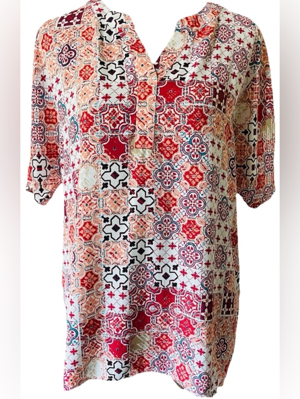 Chico's Women's Mosaic Tile Print Split Neck Tunic Blouse Red Pink Multi Size1